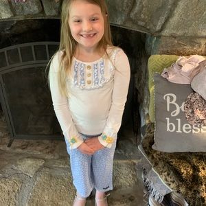 Bundle of Matilda Jane shirt and Capri pants.